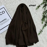 ست مانتو پانچ لینن و شال نخی طرح تیغ ماهی