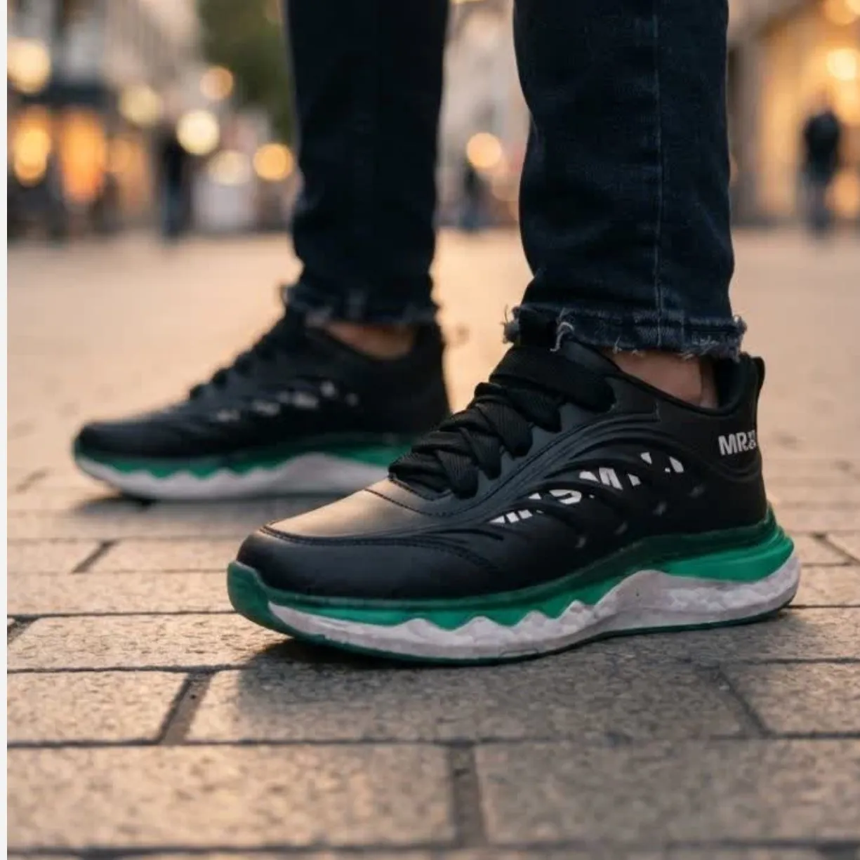 کفش کتانی اسپرت مدل آدیداس برشکا رویه ضد آب سایز 41