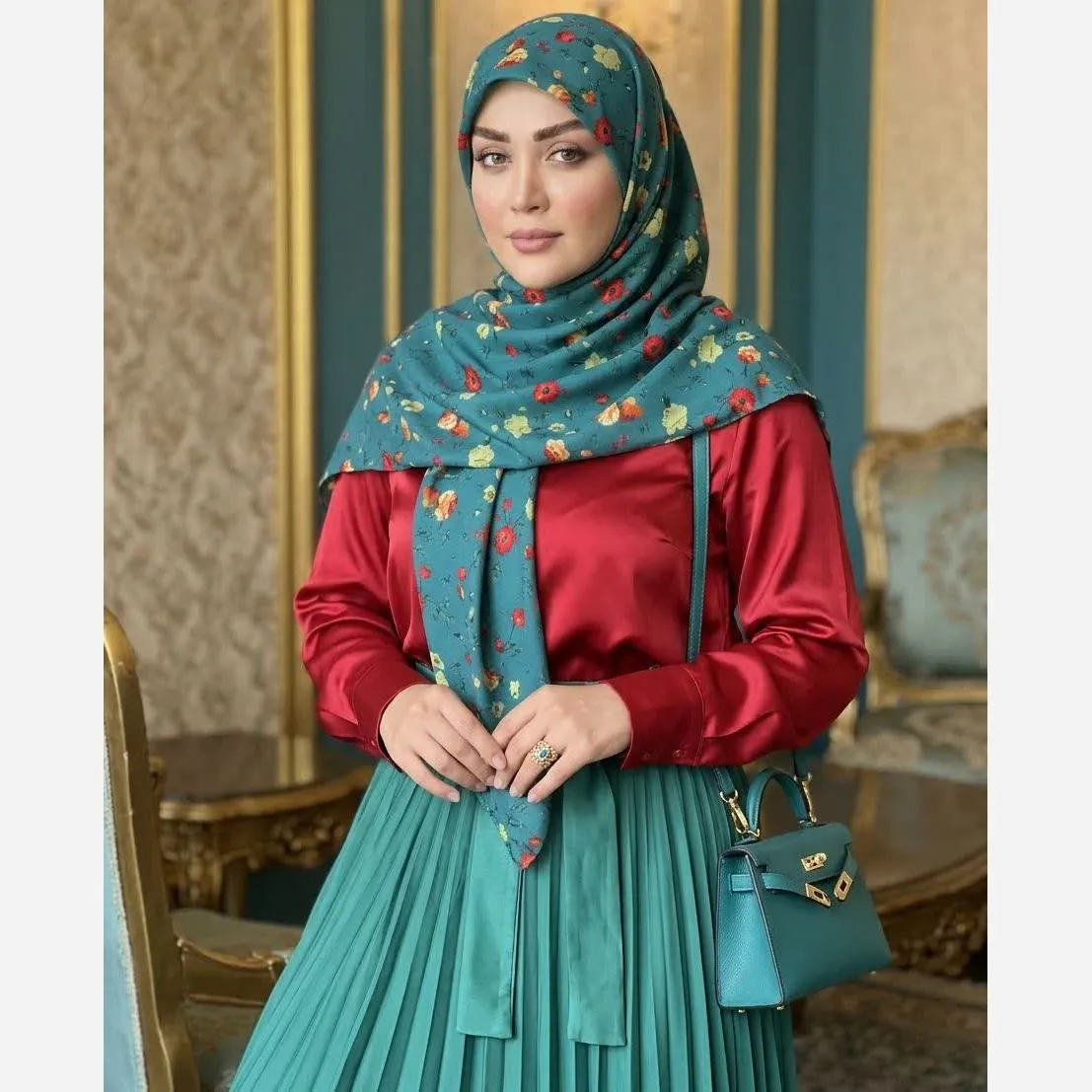 روسری نخ کاستوم سیتو طرح رزایه قواره بزرگ 140 سانتی متری