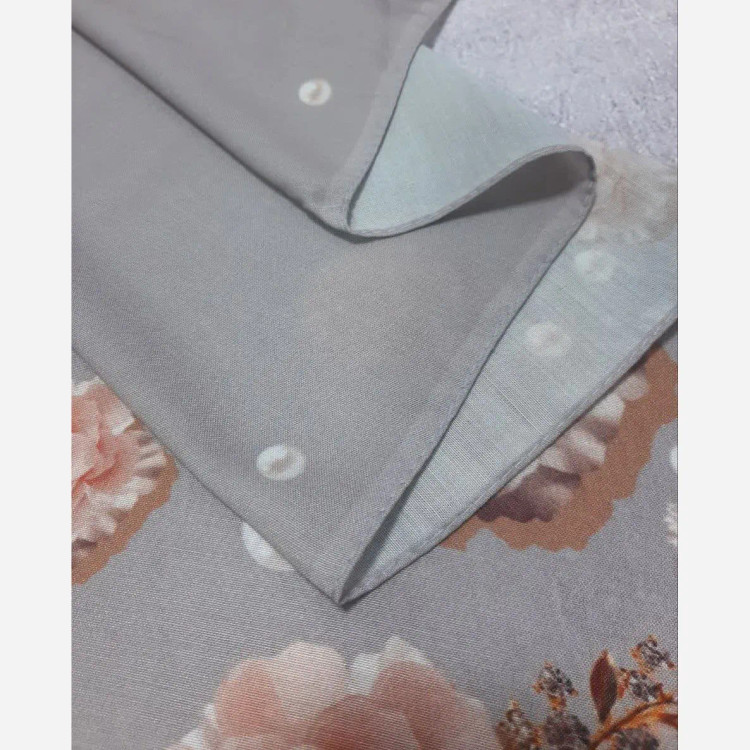 روسری مجلسی طرح صدف سه بعدی قواره بزرگ 140 سانتیمتر جنس نخ کاستوم