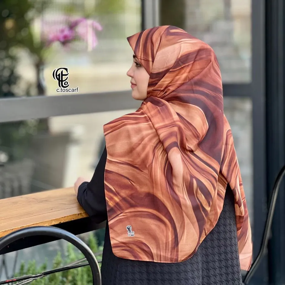 روسری نخ کاستوم طرح کهربا سایز 140 چرخ دوز