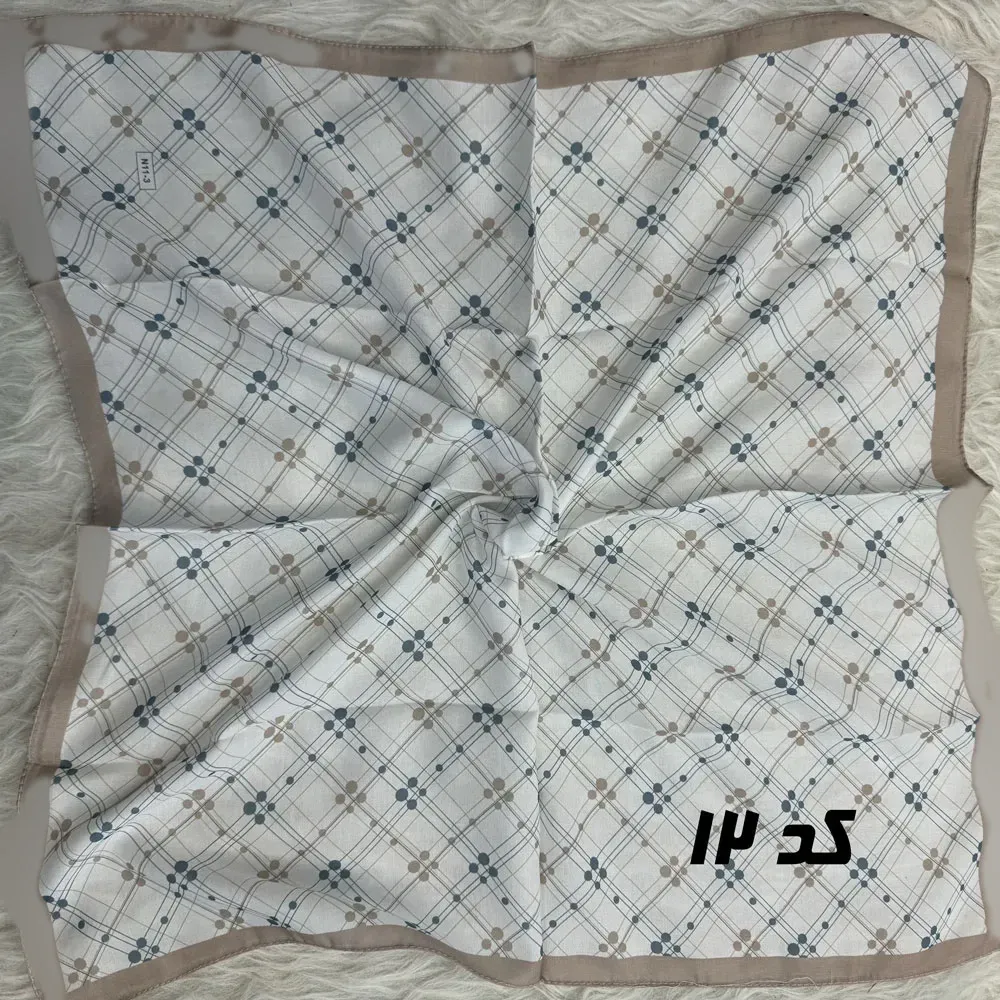 مینی اسکارف آبی نخ طرحبندی قواره 65×65 مناسب استفاده روزمره