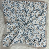 مینی اسکارف آبی نخ طرحبندی قواره 65×65 مناسب استفاده روزمره