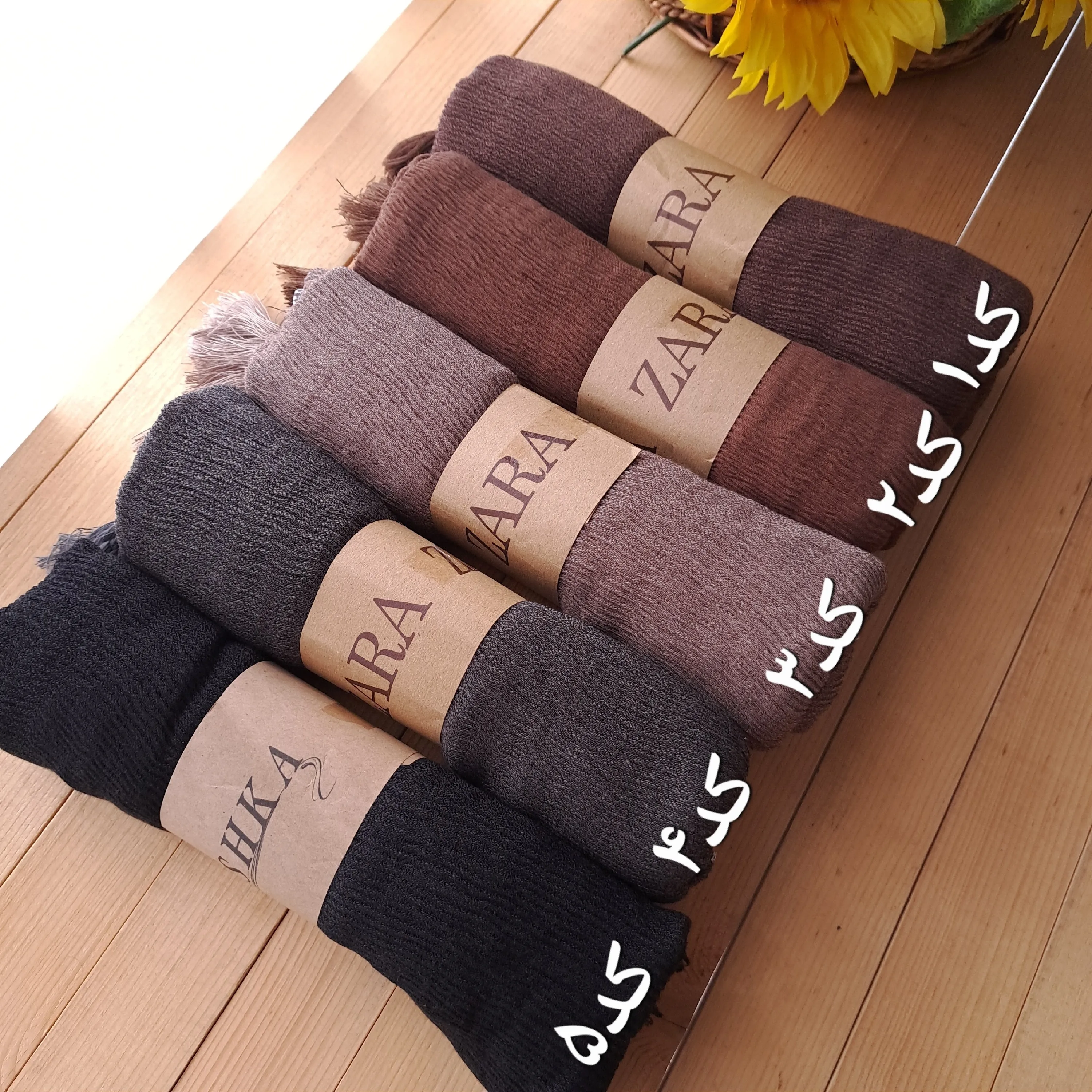 شال پلیسه رنگی منگوله دار سایز 70 در 190 مناسب بهار و تابستان