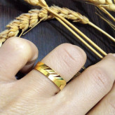 حلقه استیل اسپرت طلایی رنگ ثابت و ضد حساسیت
