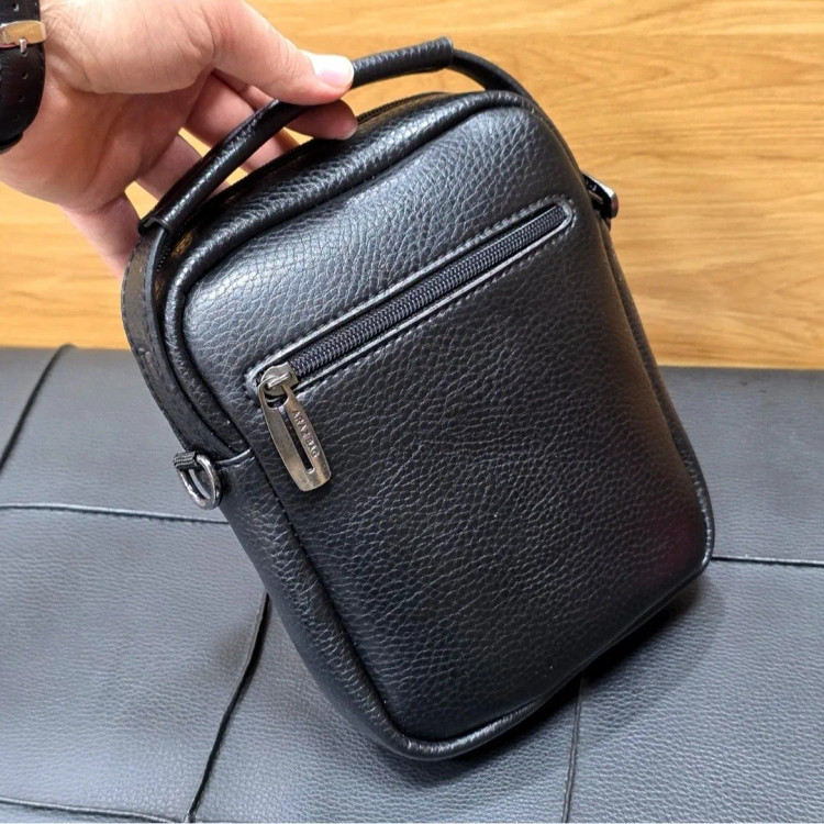 کیف دوشی دستی کوچک چرم صنعتی ضد خش کد 2202
