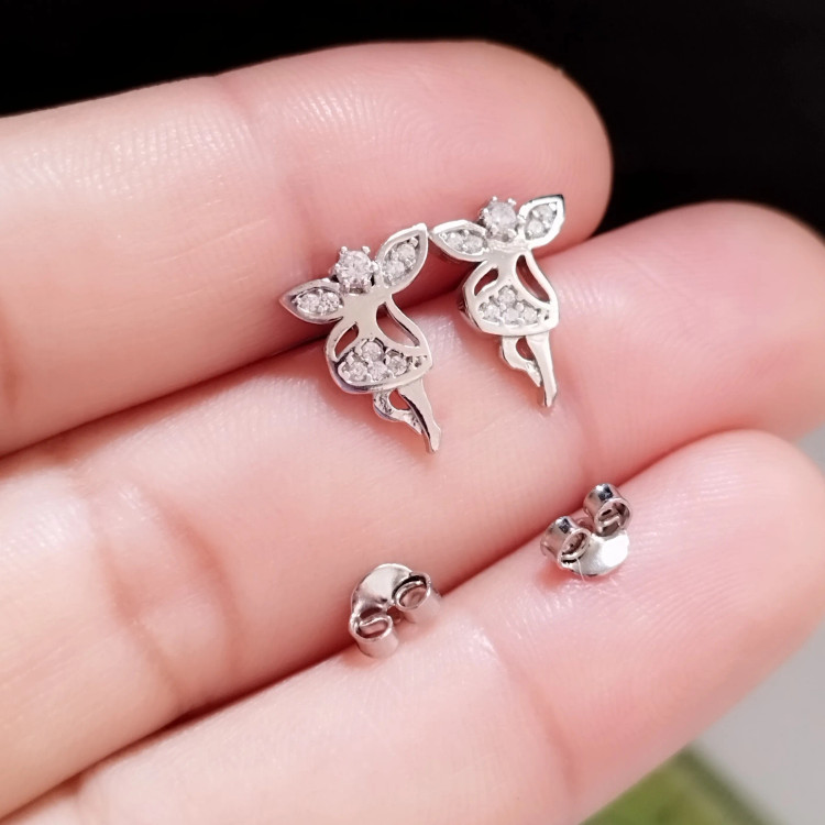 گوشواره نقره زنانه میخی طرح فرشته عیار 925 BSJ silver