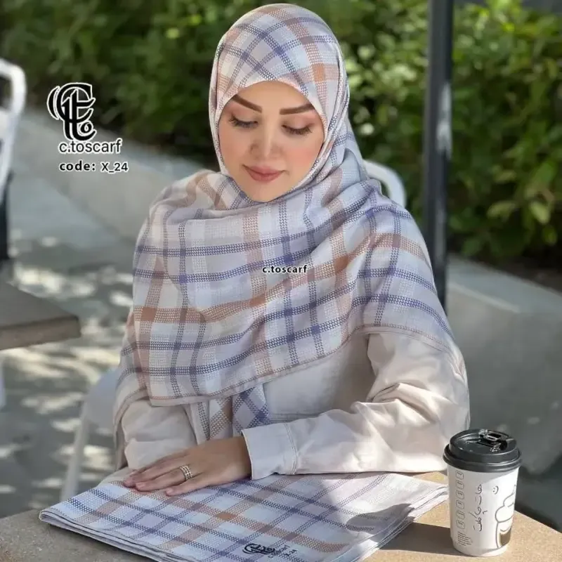 روسری نخی کاستوم طرح آسنات برند سی تو قواره 140