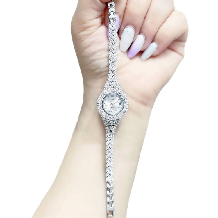 ساعت مچی عقربه ای نقره زنانه مدل پروانه کد RZZDR-31