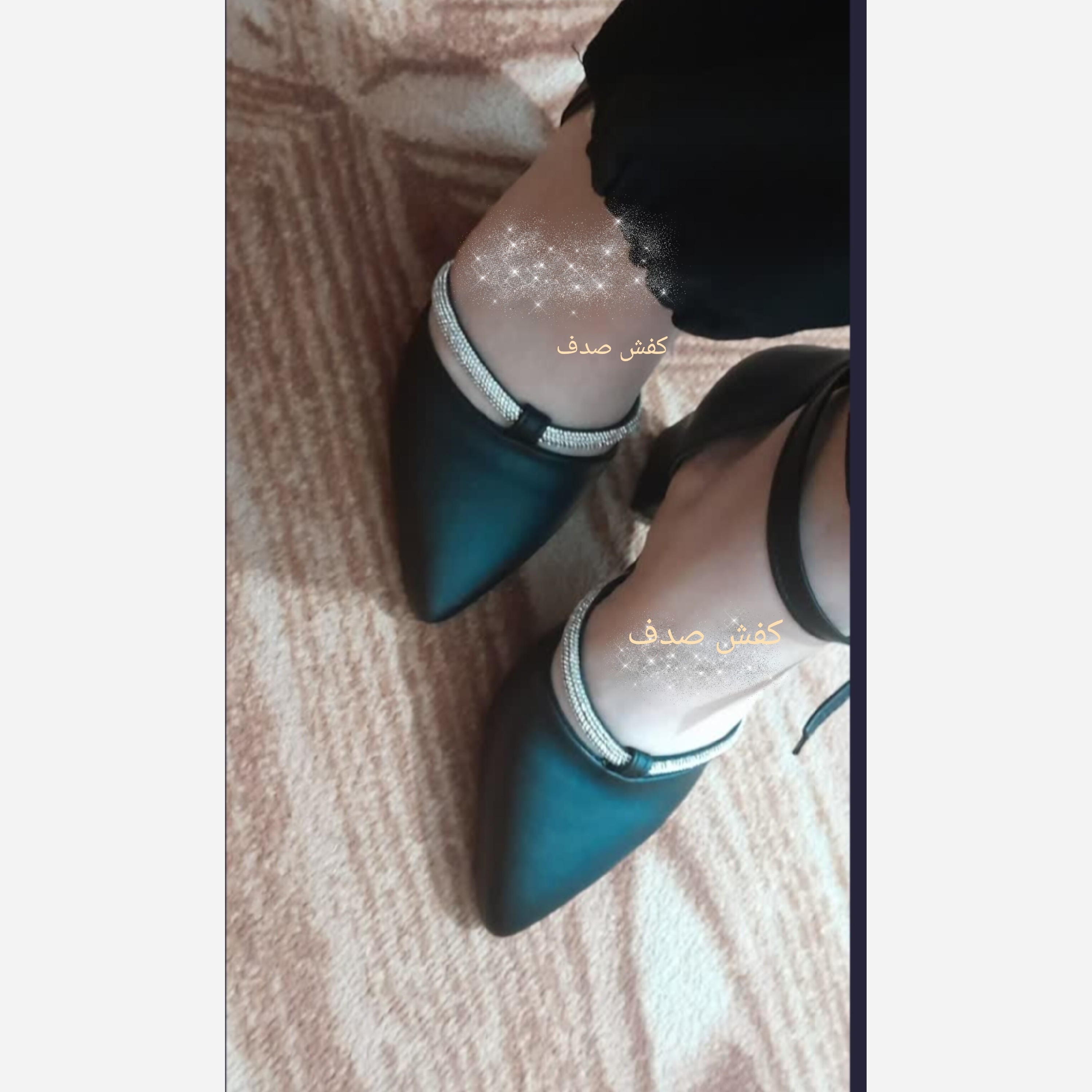 کفش مجلسی زنانه و دخترانه جلو بسته نگینی از سایز 37 تا 42 در سه رنگ مشکی . سفید . و کرم ارسال سریع به سرتاسر کشور