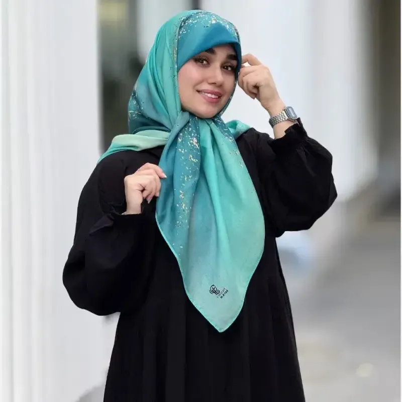 روسری نخی کاستوم طرح رزین طلایی صورتی یاسی طوسی قواره 110