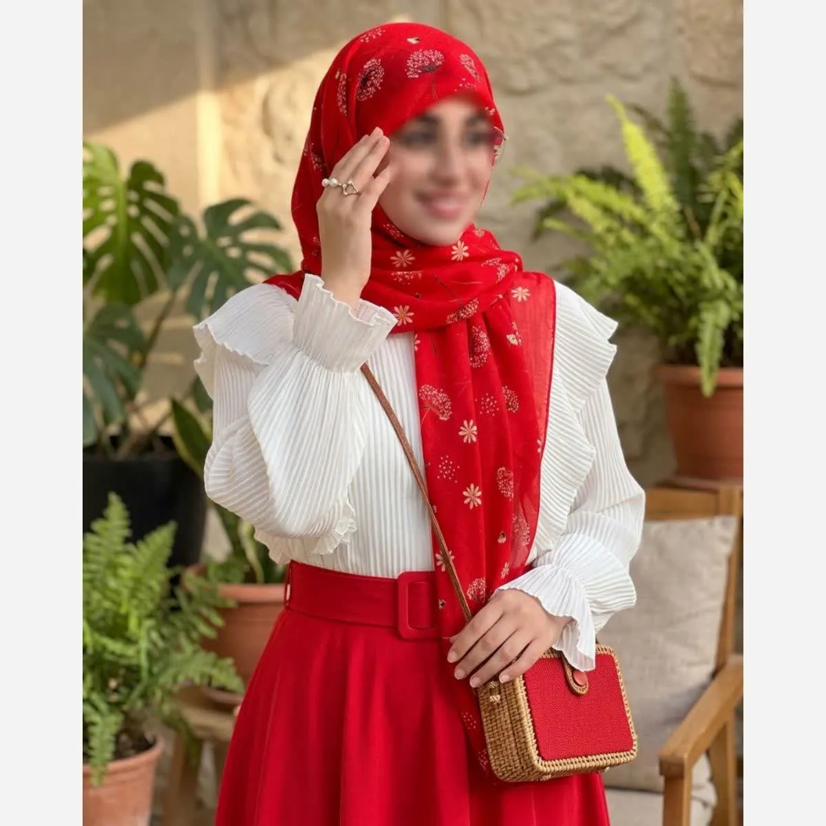 روسری نخی کاستوم طرح قاصدک قواره 110 قرمز شاد