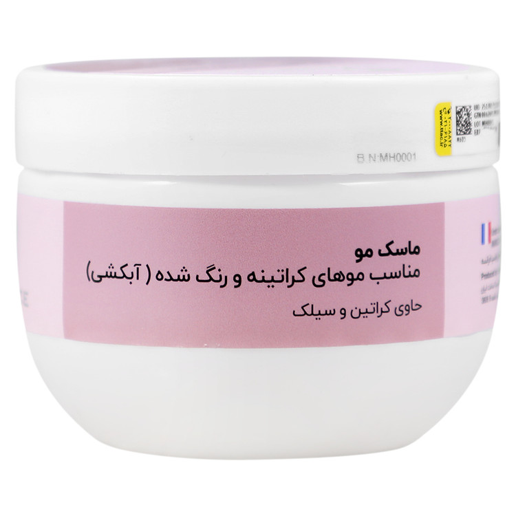 ماسک مو کراتینه و رنگ شده داخل حمام