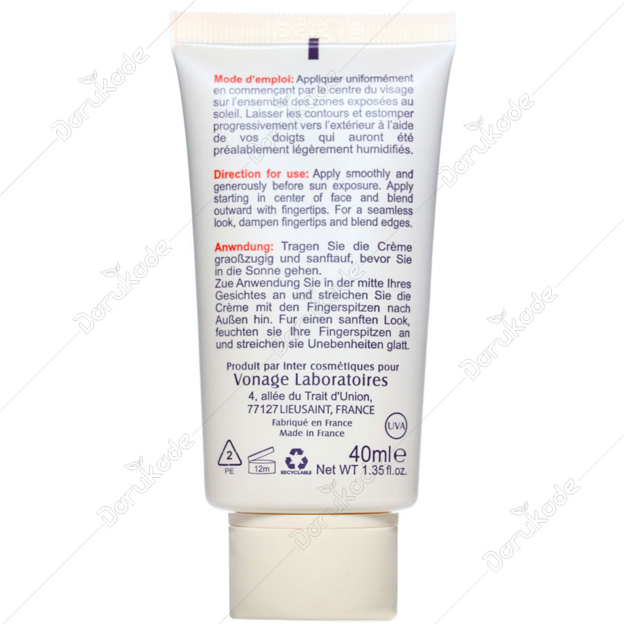 کرم ضد آفتاب فاقد چربی پوشش کرم پودر SPF30